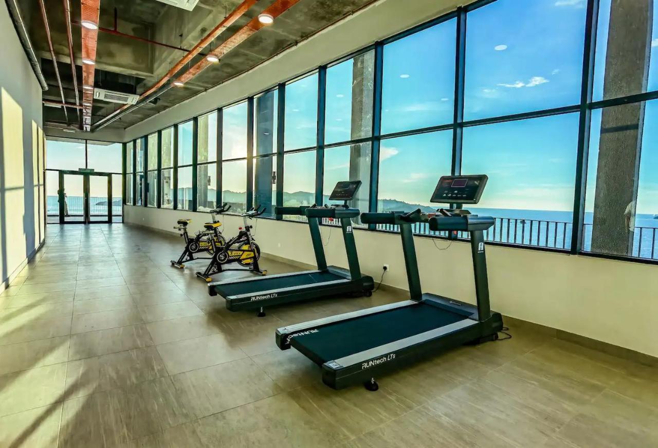 Hotel Jesselton Quay Sea View Kota Kinabalu Zewnętrze zdjęcie